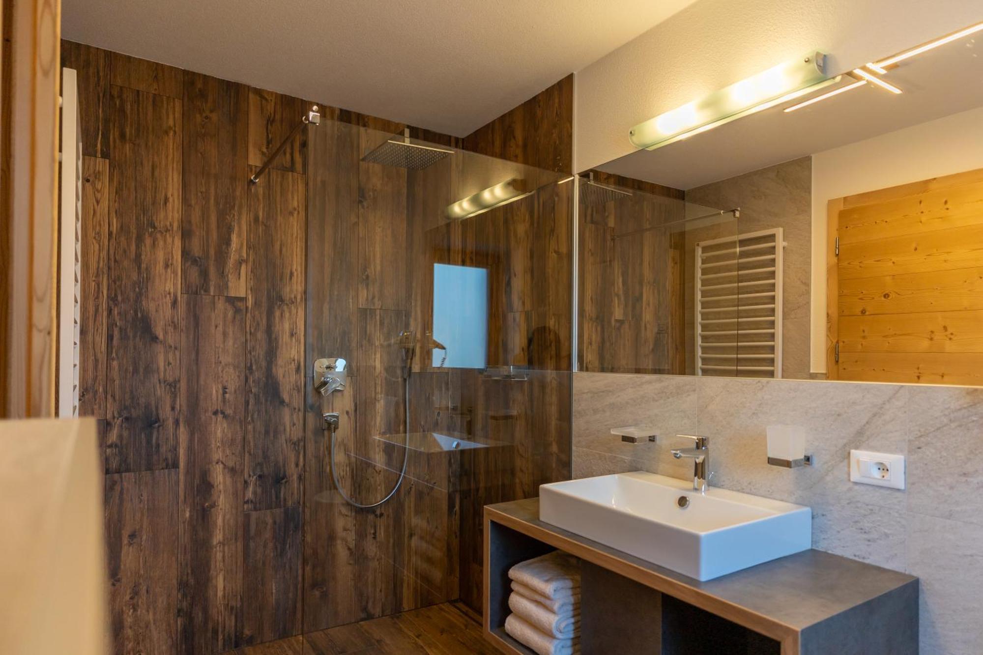 Chalet Fisti Ла Виля Стая снимка